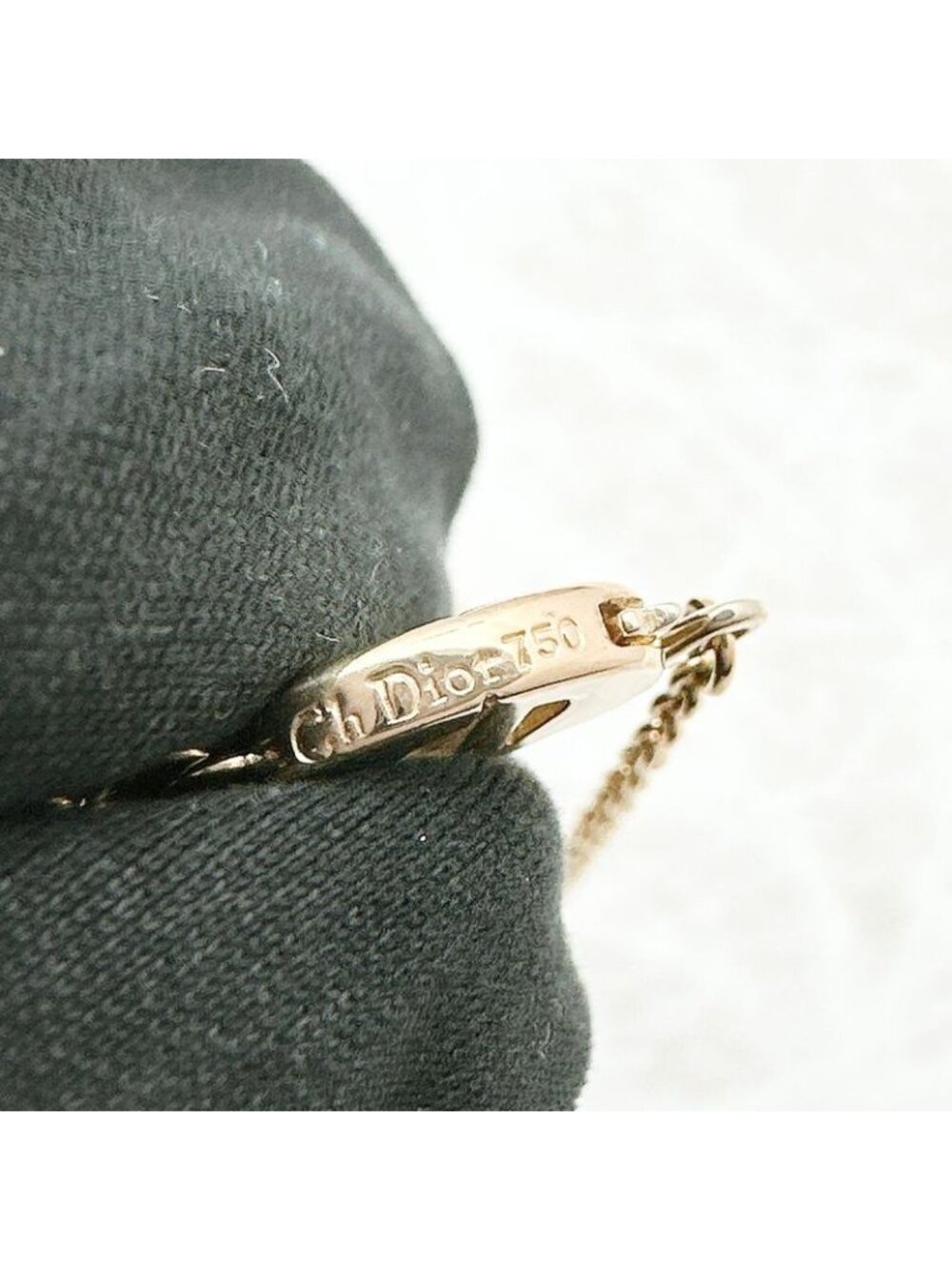 Dior Diamond Yellow Gold Necklace - Picture 6 of 7